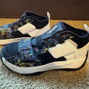 Kids Nike Air Jodran Zion 2, size 2